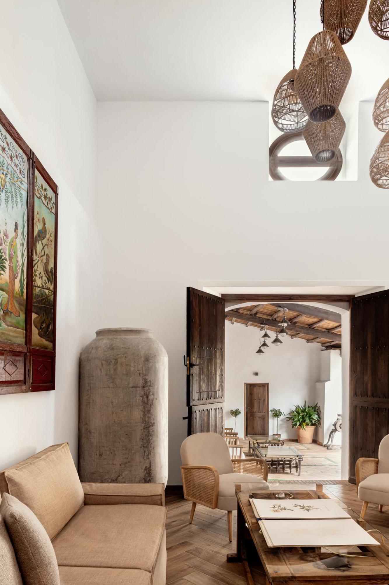 Apartamentos Turisticos El Patio Del Nogal Guadalupe  Kültér fotó